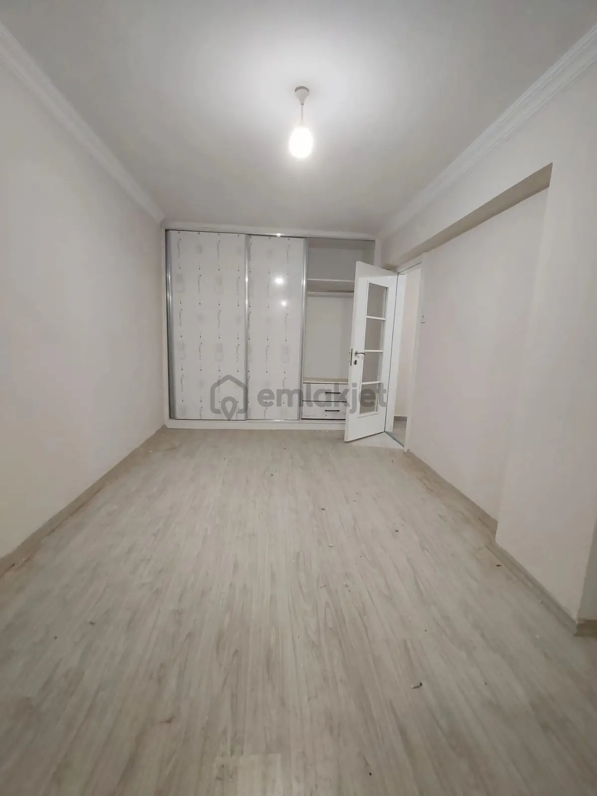 Nazilli Zaferde Full Tadilatlı 2+1 Satılık Daire - 18