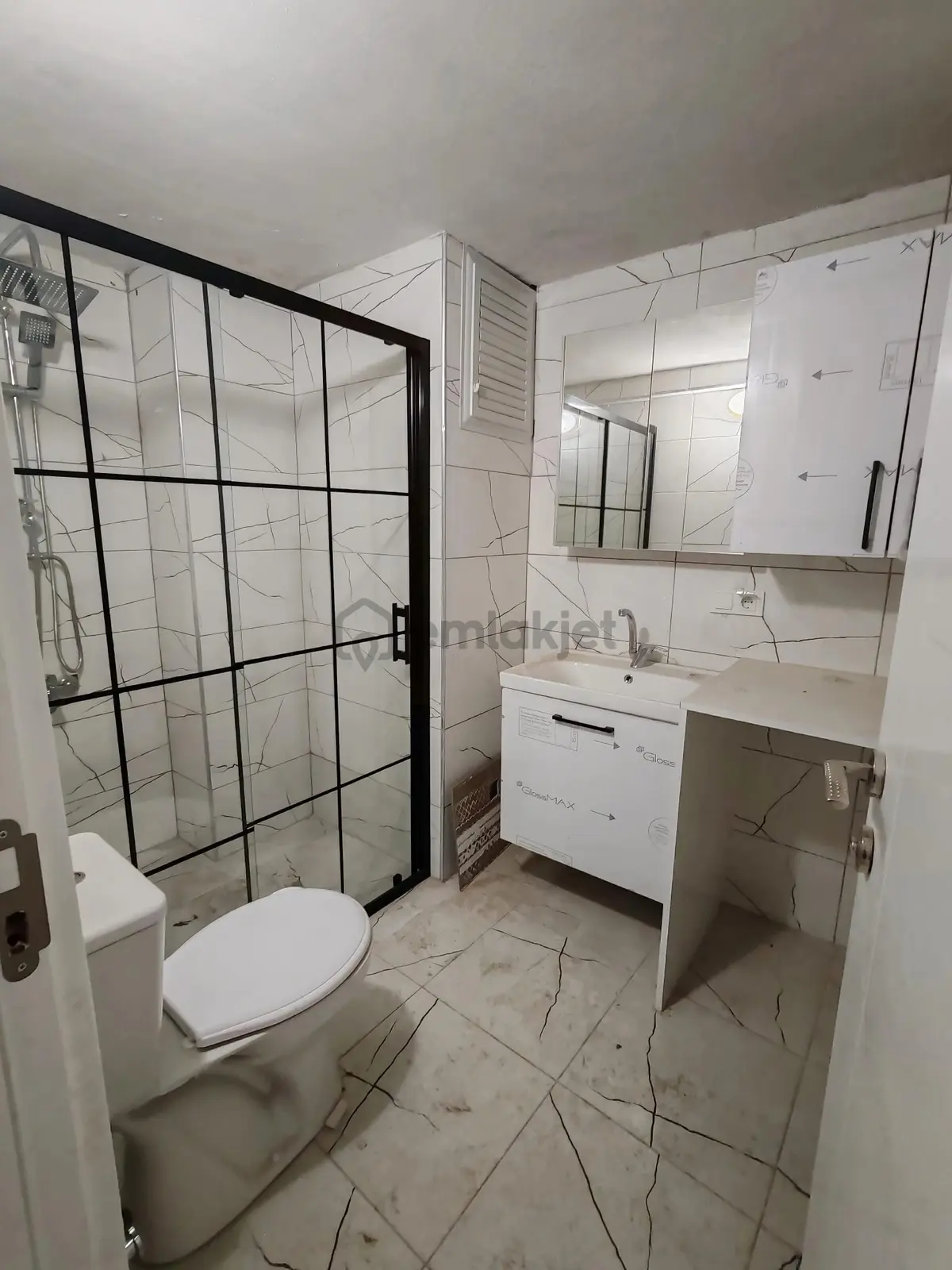 Nazilli Zaferde Full Tadilatlı 2+1 Satılık Daire - 10