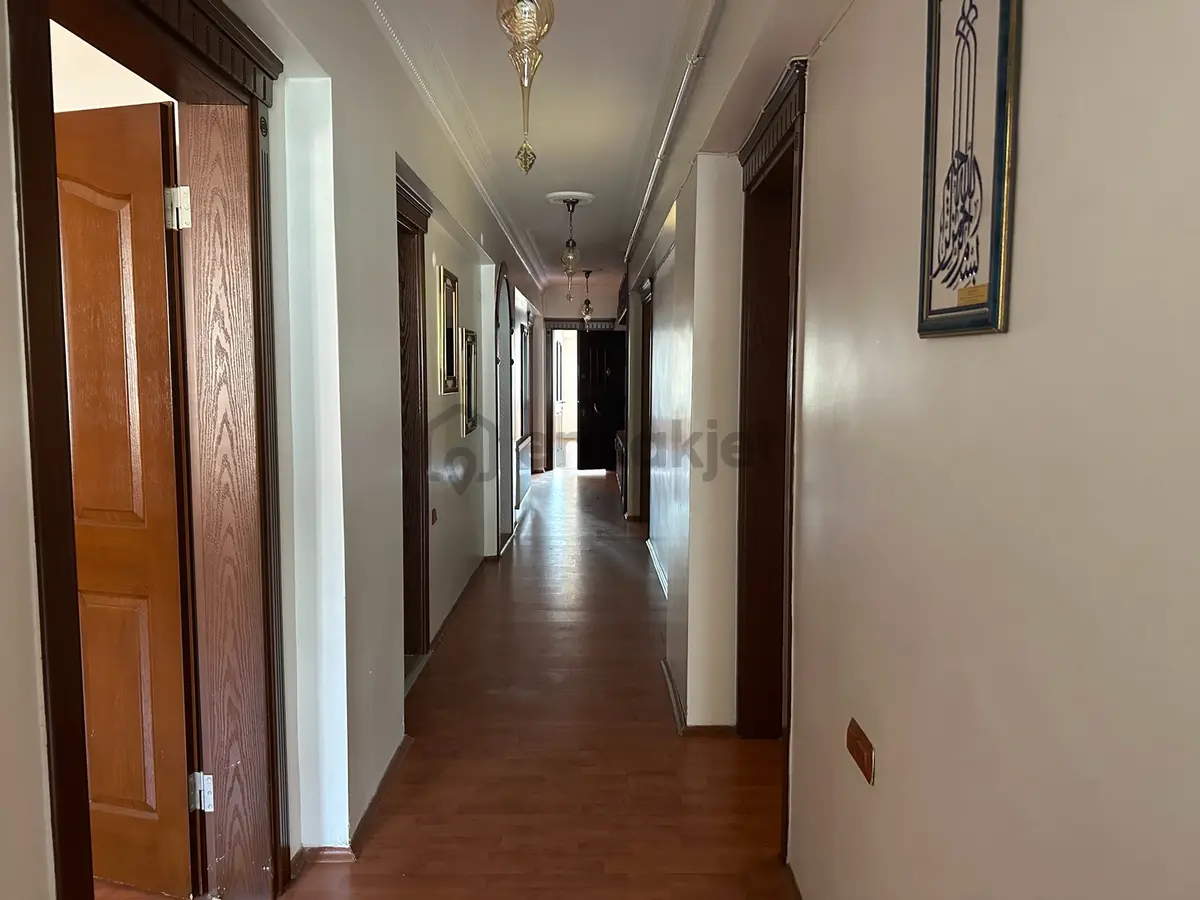 Nazilli Merkezde 4+1 Satılık Doğalgazlı Daire - 9