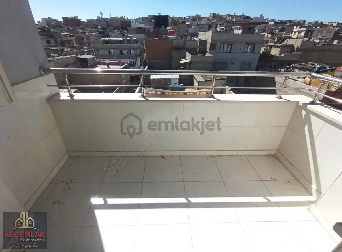 Satılık Serinevler Gri Binalarda 4ncü Kat 2+1 Geniş Daire - 11