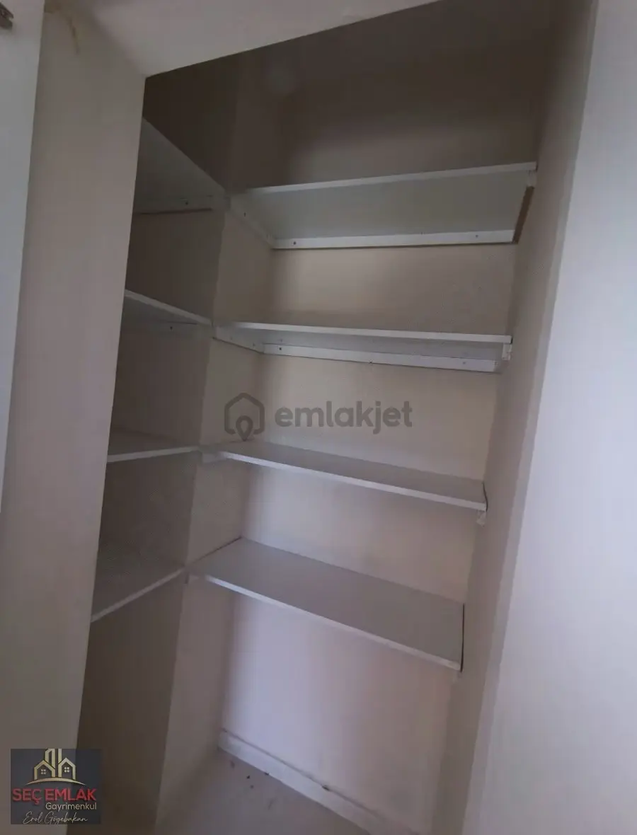 Satılık Serinevler Gri Binalarda 4ncü Kat 2+1 Geniş Daire - 10