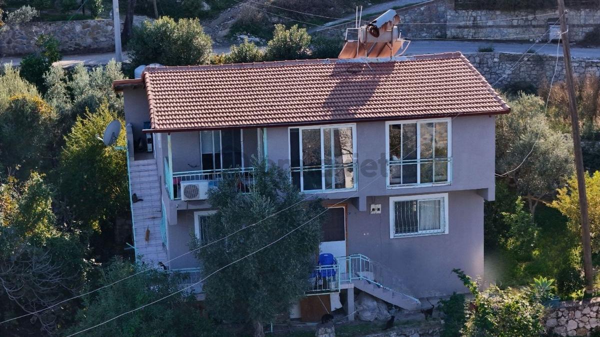 Marmaris Selimiyede Denize Yakın Satılık 2 Katlı Müstakil Ev - 7