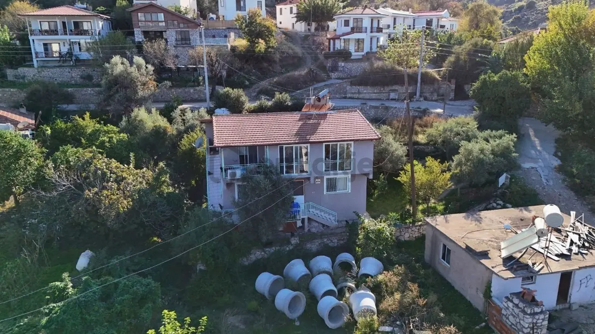 Marmaris Selimiyede Denize Yakın Satılık 2 Katlı Müstakil Ev - 6