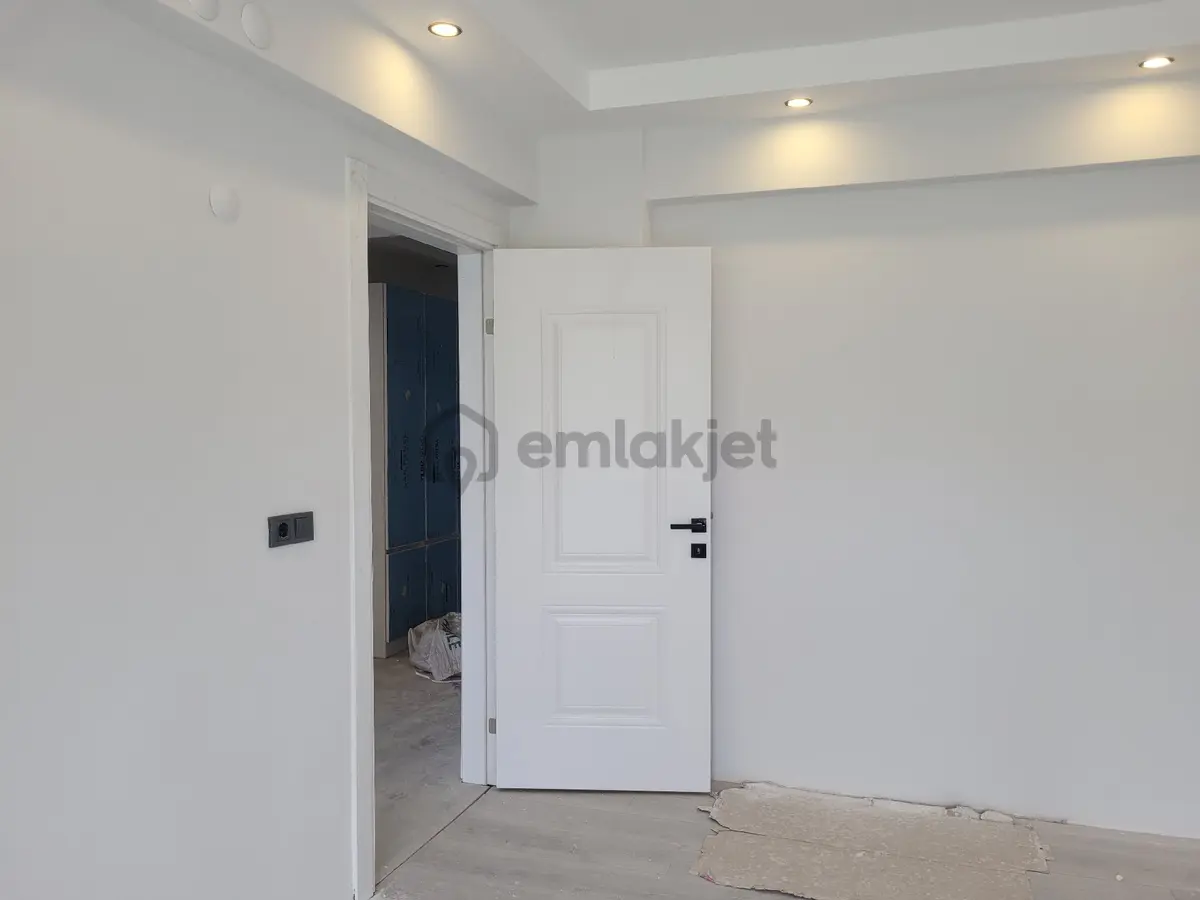 Özel Otoparklı 3+1 Daire Alttan Isıtmalı Doğalgazlı - 17