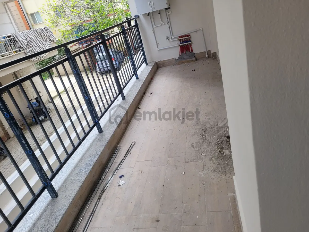 Özel Otoparklı 3+1 Daire Alttan Isıtmalı Doğalgazlı - 5