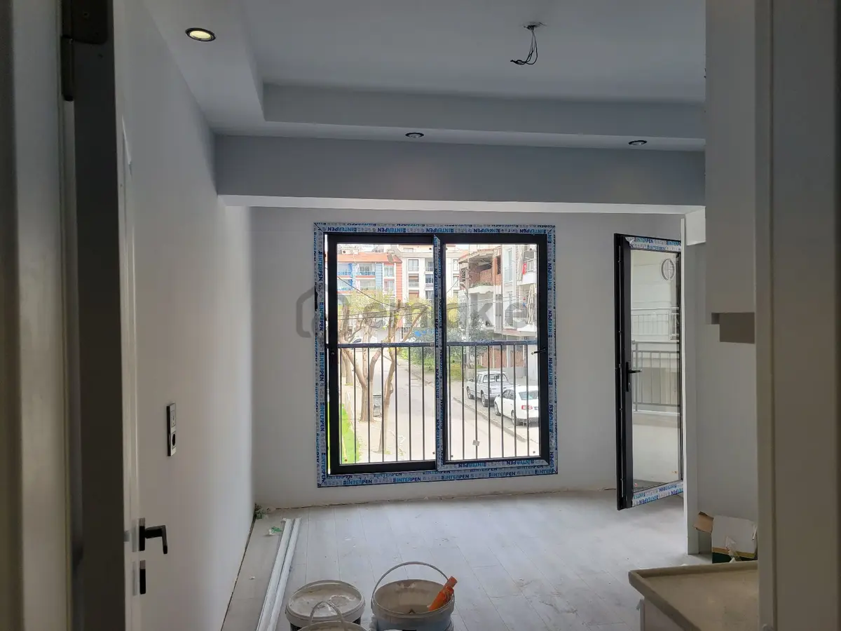 Özel Otoparklı 3+1 Daire Alttan Isıtmalı Doğalgazlı - 16