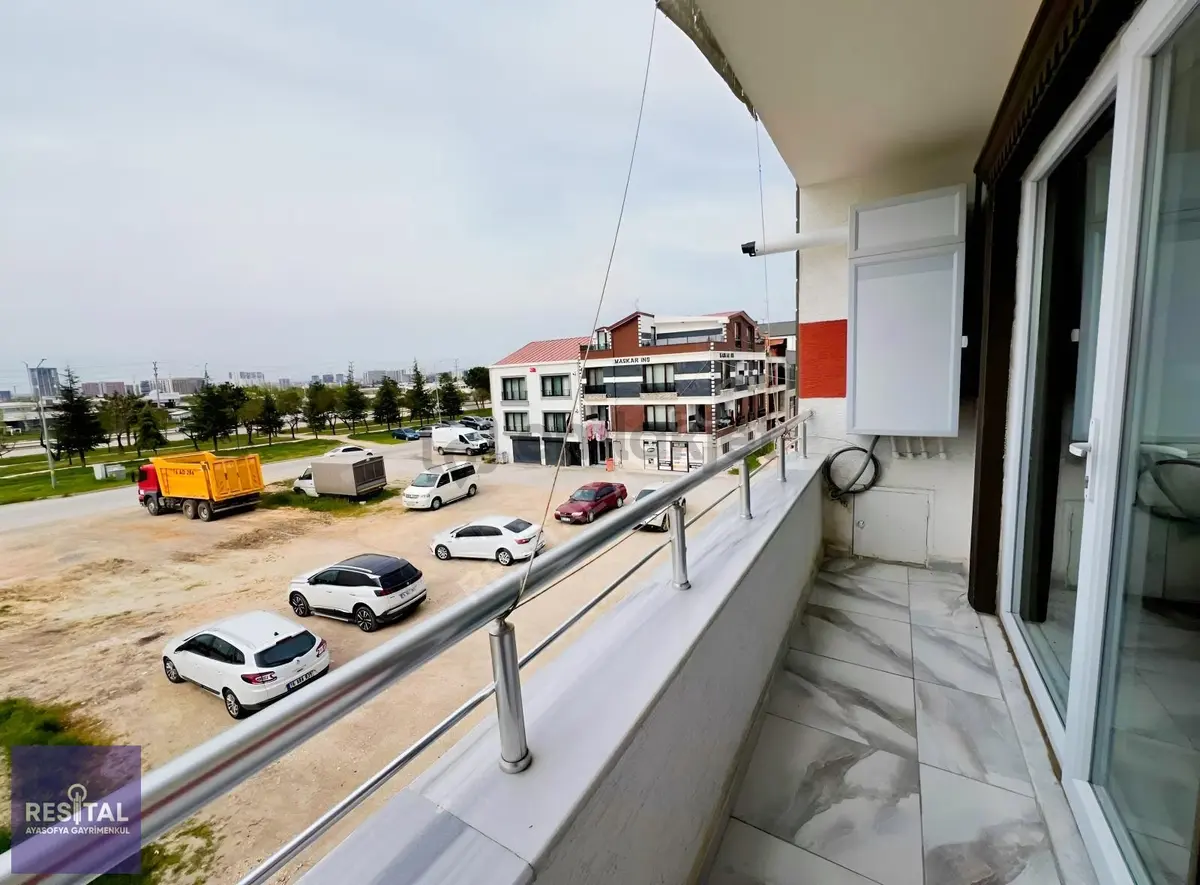 Üçevler'de Yola Cephe Satılık 2+1 Dubleks Daire - 7