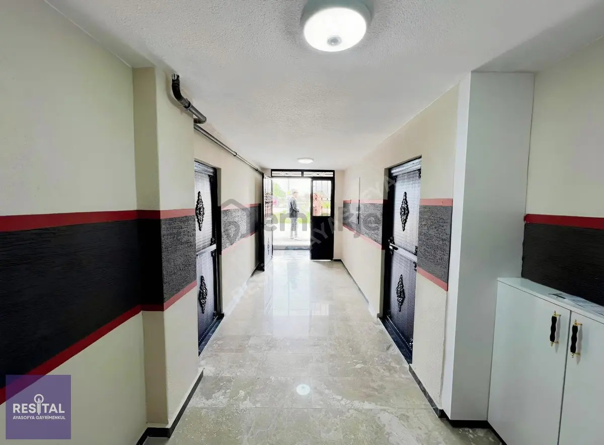 Üçevler'de Yola Cephe Satılık 2+1 Dubleks Daire - 21