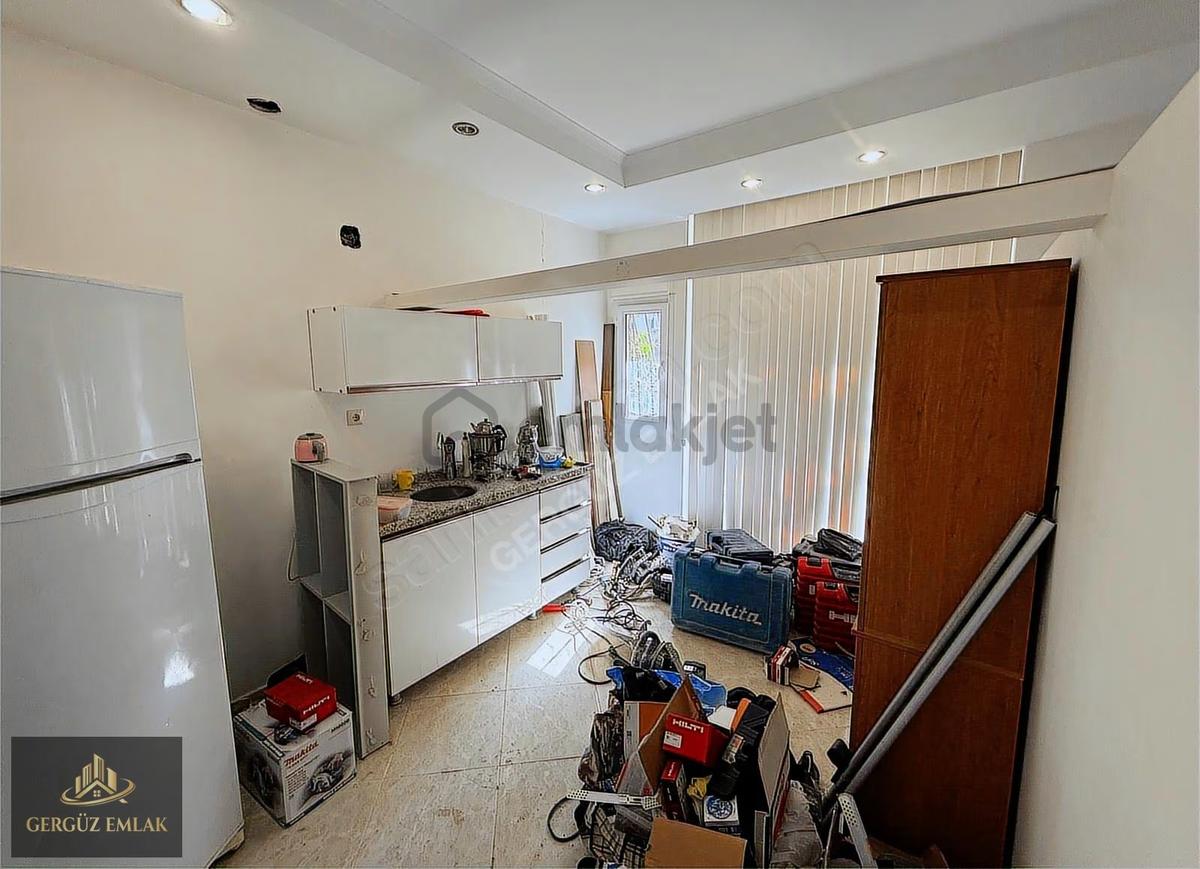 Toros Mahallesi'nde Satılık 2 Katlı, 140m² İş Yeri - 8