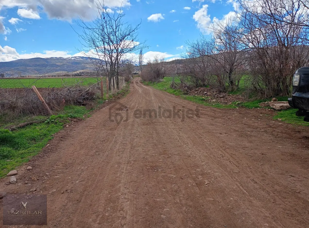 Suşehri Kemalpaşada 10.603 M² Yatırımlık Tarla - 4