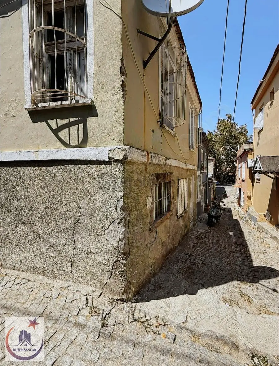 Kuzey Sancak'tan Satılık Taş Rum Evi - 7