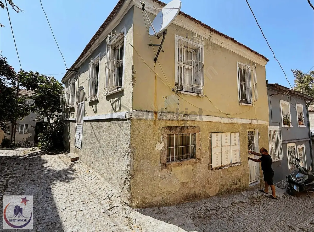 Kuzey Sancak'tan Satılık Taş Rum Evi - 9