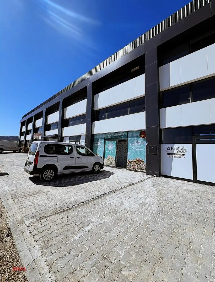 Yenice'de İmalathane Ve Galerici İçinde Satılık 300 M² Dükkan - 18