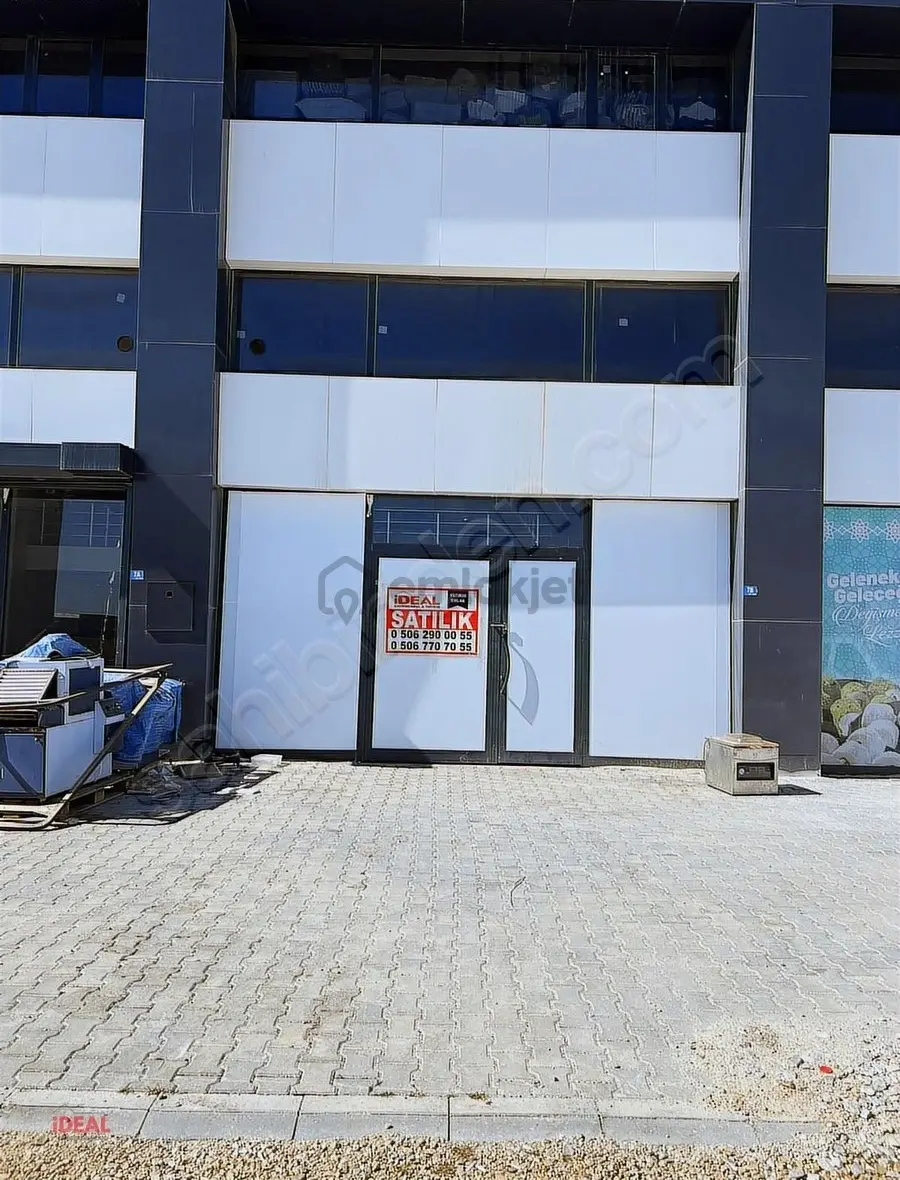 Yenice'de İmalathane Ve Galerici İçinde Satılık 300 M² Dükkan - 20