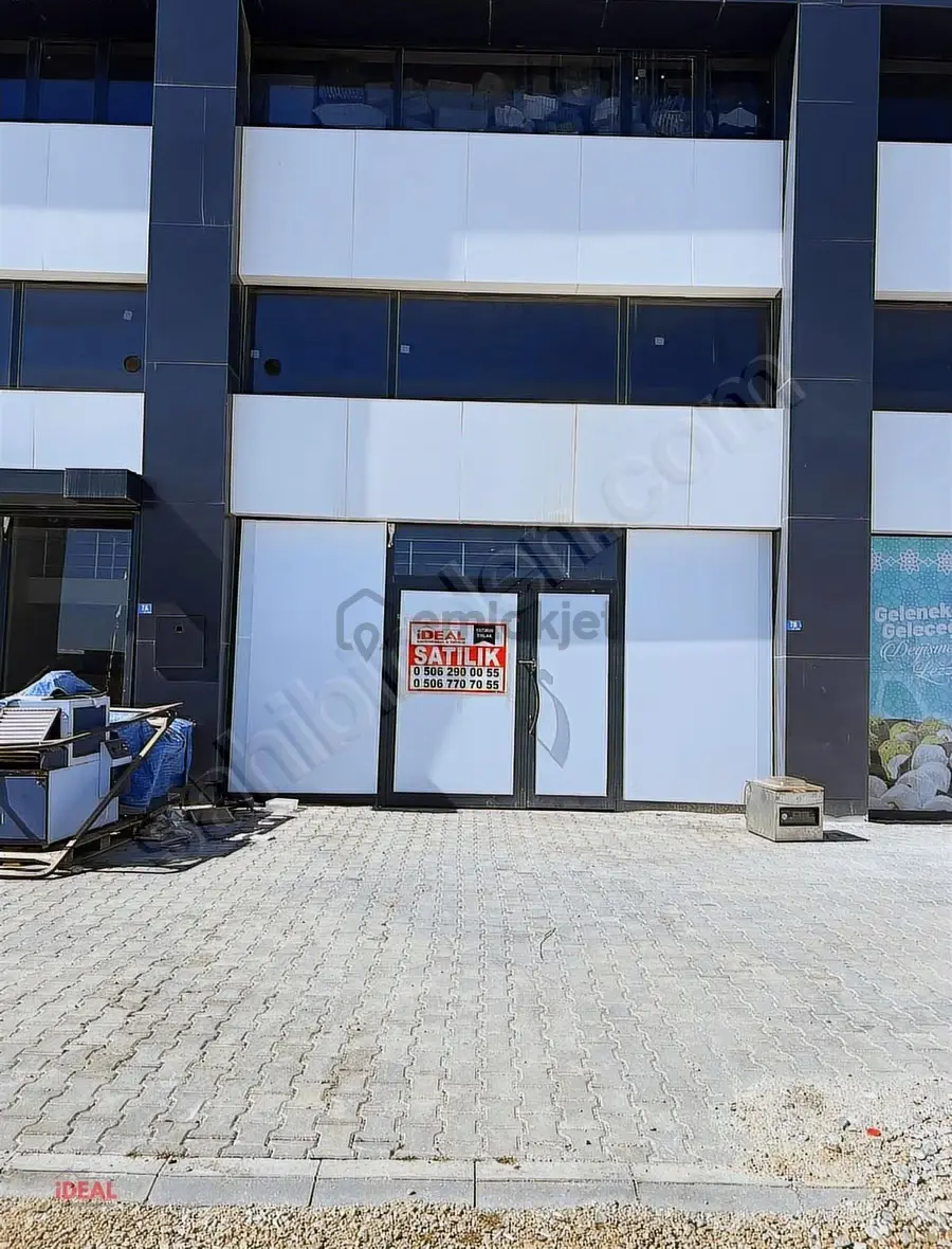 Yenice'de İmalathane Ve Galerici İçinde Satılık 300 M² Dükkan - 26