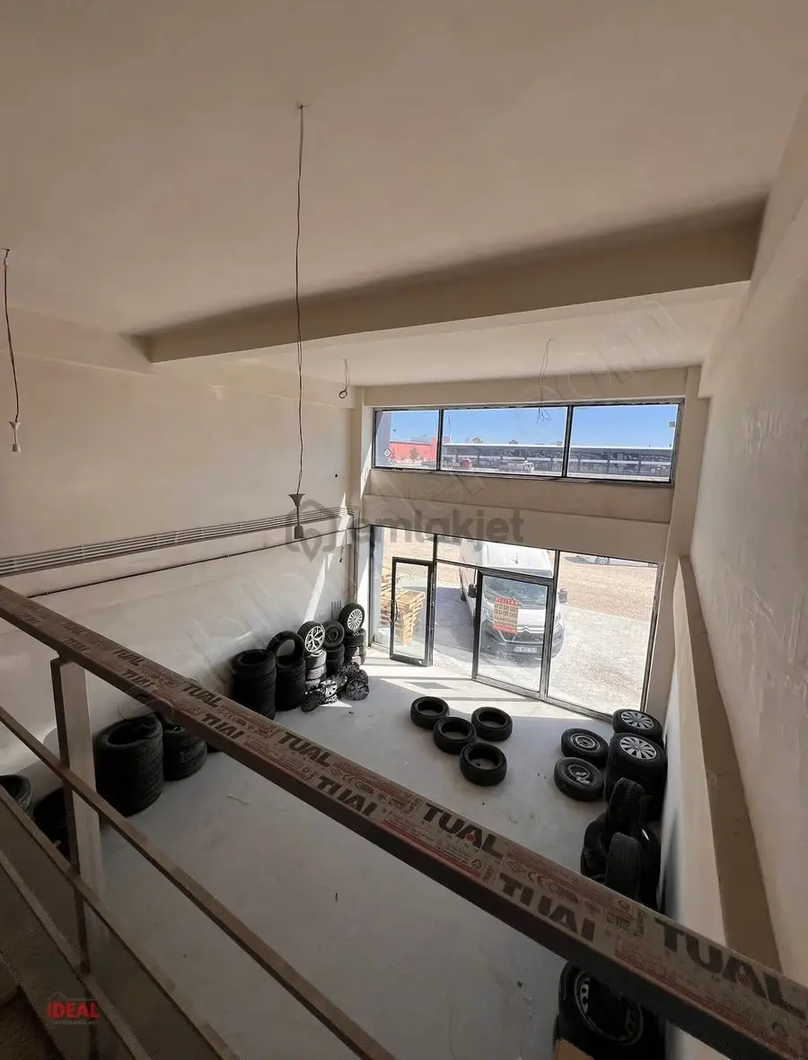 Yenice'de İmalathane Ve Galerici İçinde Satılık 300 M² Dükkan - 35