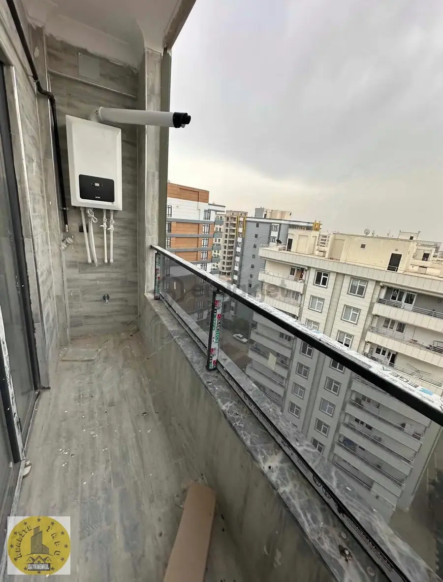 Realite Tapudan Satıl 2+1 Daire - 5
