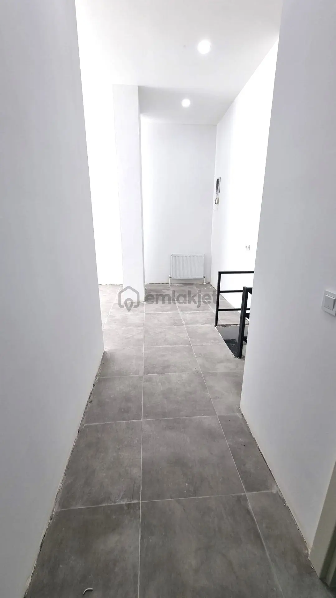 Caddebostan İskele Sk Üzeri Migros Tarafı 40 M2 Ön Kullanımlı - 17