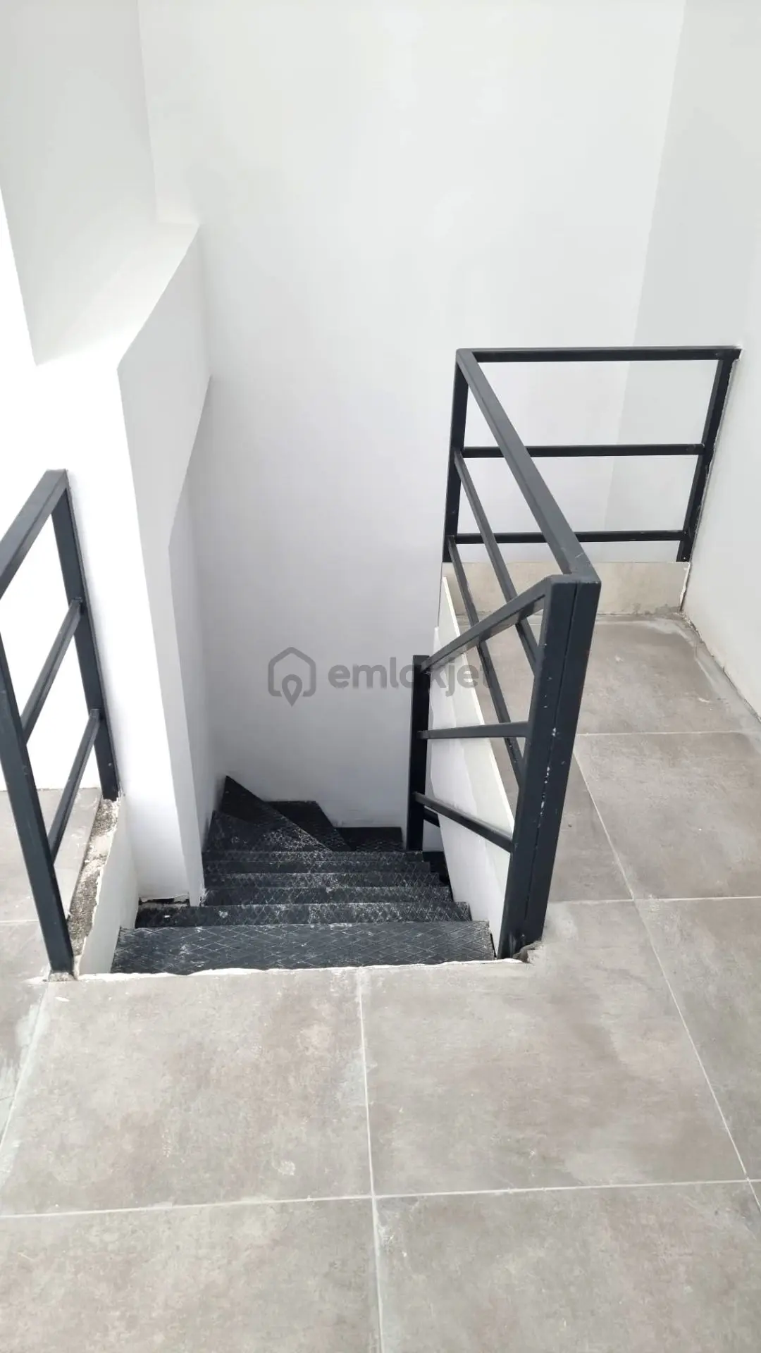 Caddebostan İskele Sk Üzeri Migros Tarafı 40 M2 Ön Kullanımlı - 21