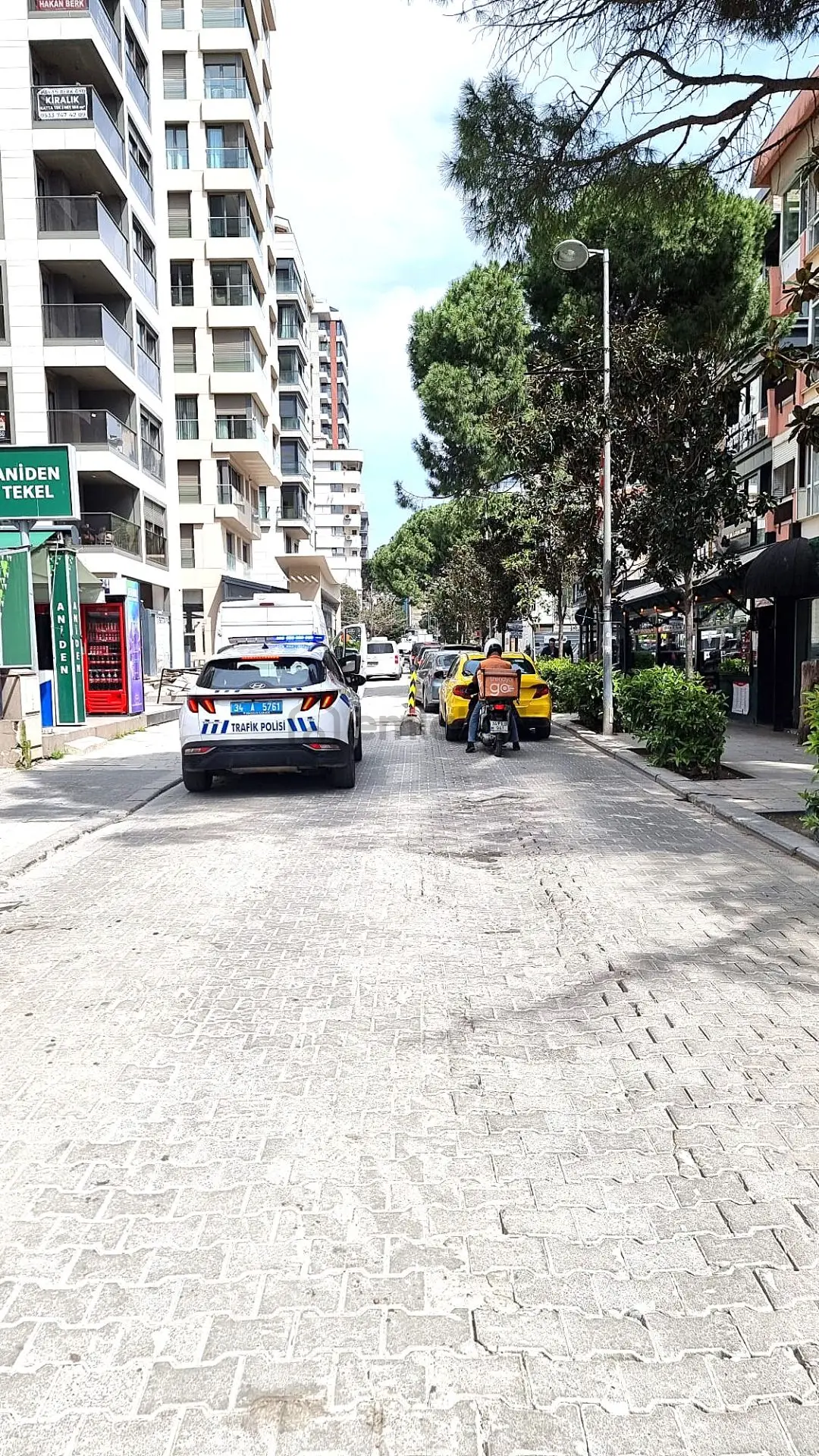 Caddebostan İskele Sk Üzeri Migros Tarafı 40 M2 Ön Kullanımlı - 6