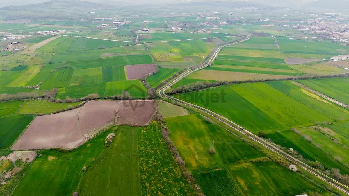 Altıeylül Pamukçu'da Satılık Tarla - 5