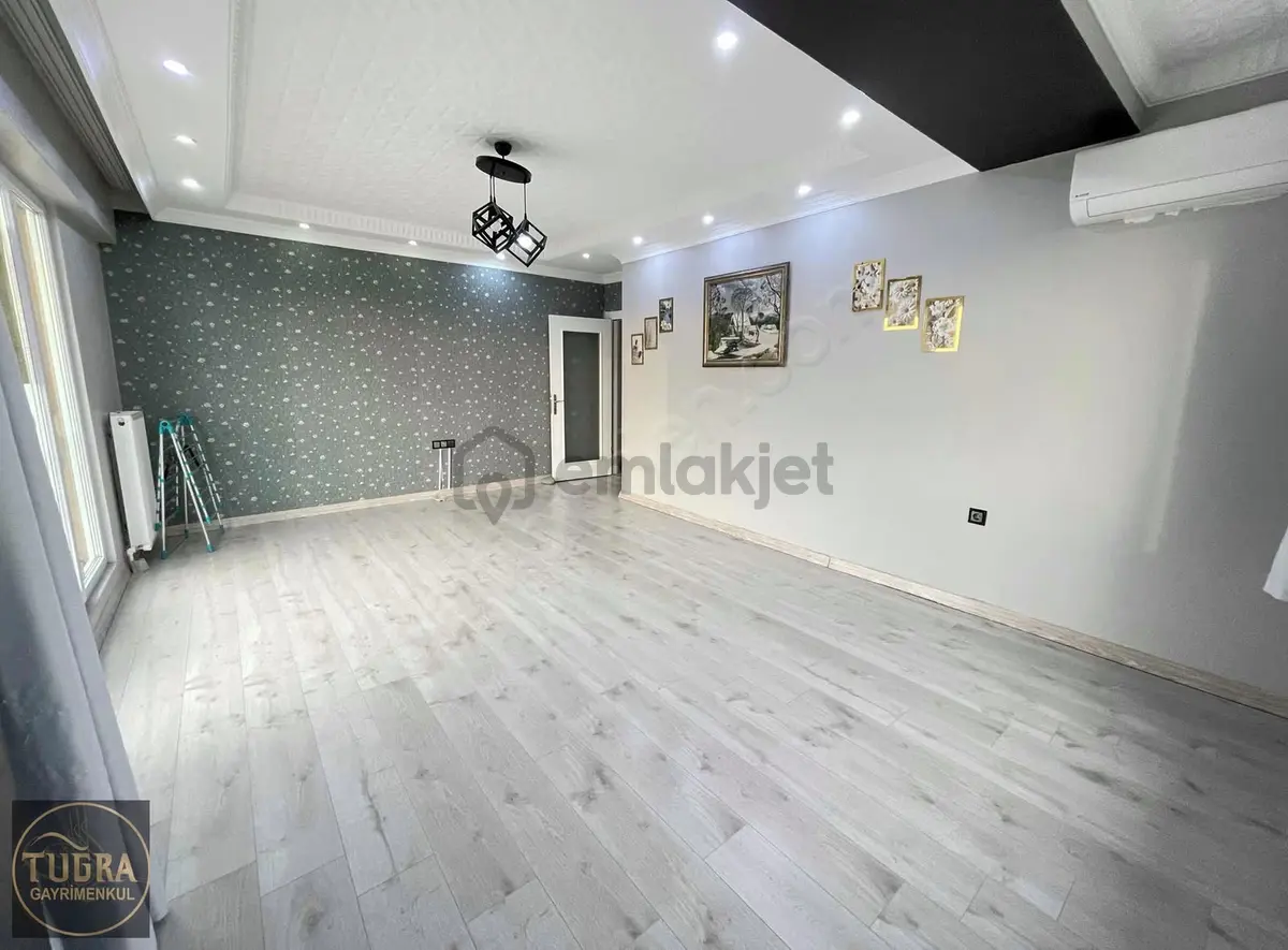 Çobançeşme Mahallesi Satılık 3+1 Ferah Daire - 12