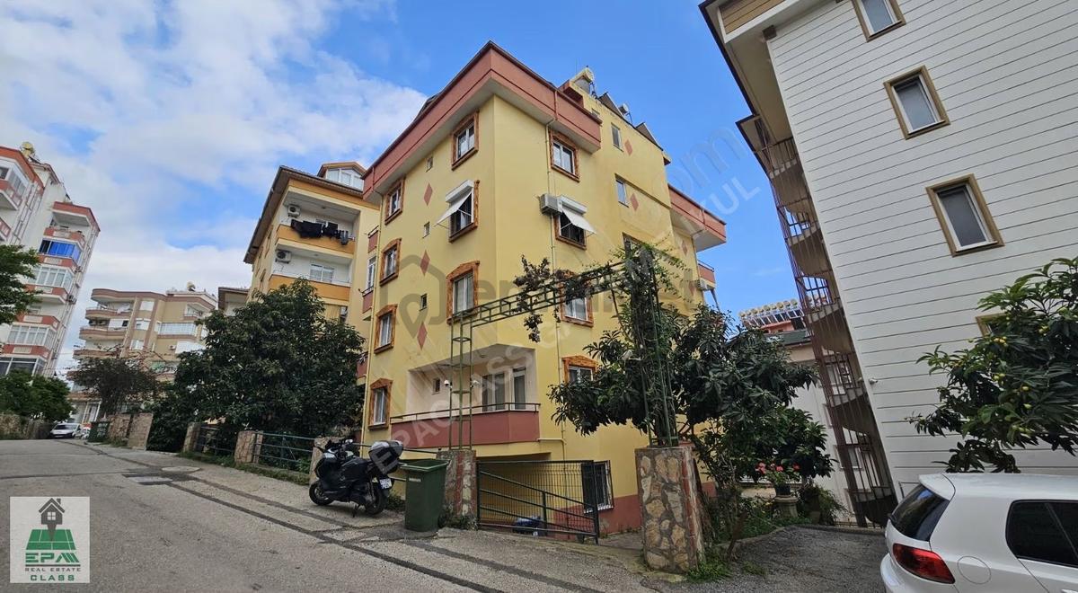 Sugözü Mahallesinde Satılık 6+1 Dublex Daire