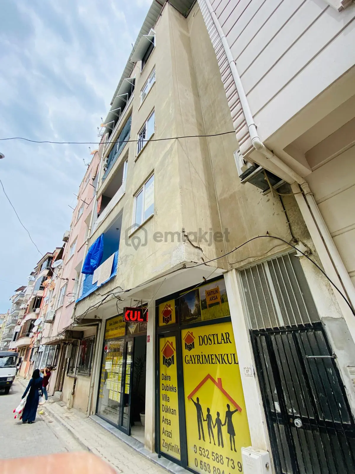 Vitrinden Üçgenparkta Arakat 2+1 Fırsat Daire - 31