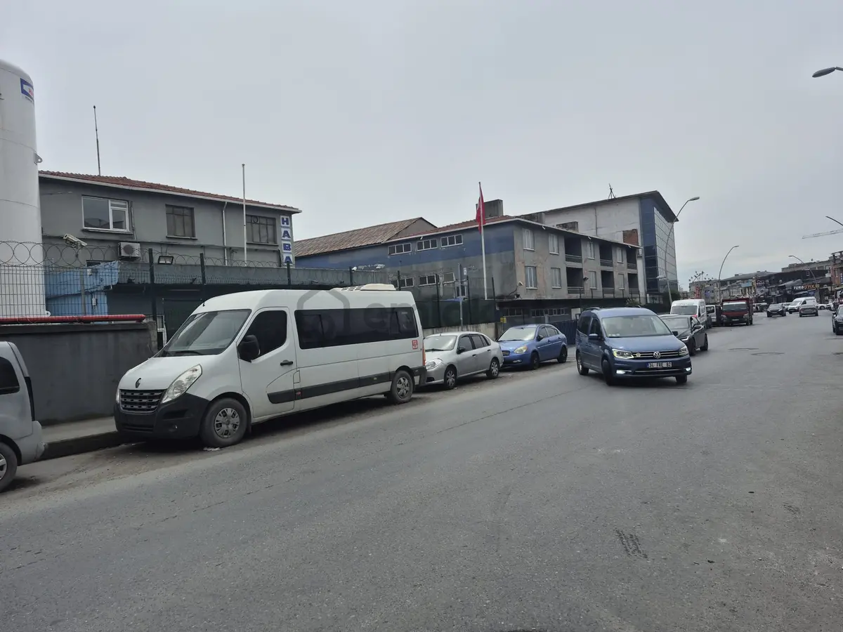 Molla Teamden Gümüş Han'da 100 M2 Kiralık Atölye - 4