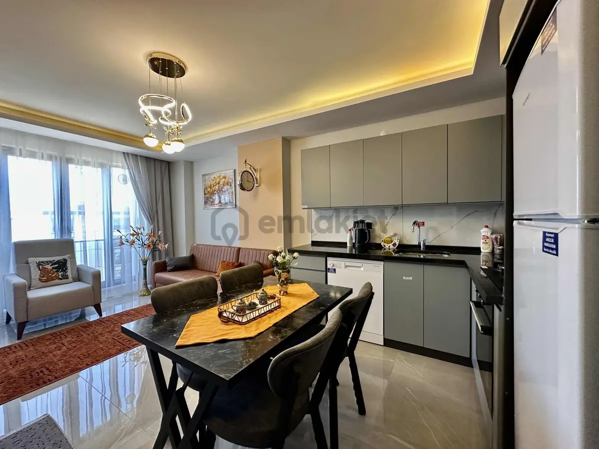 Acil Satılık Full Eşyalı 1+1 Özel Tasarım