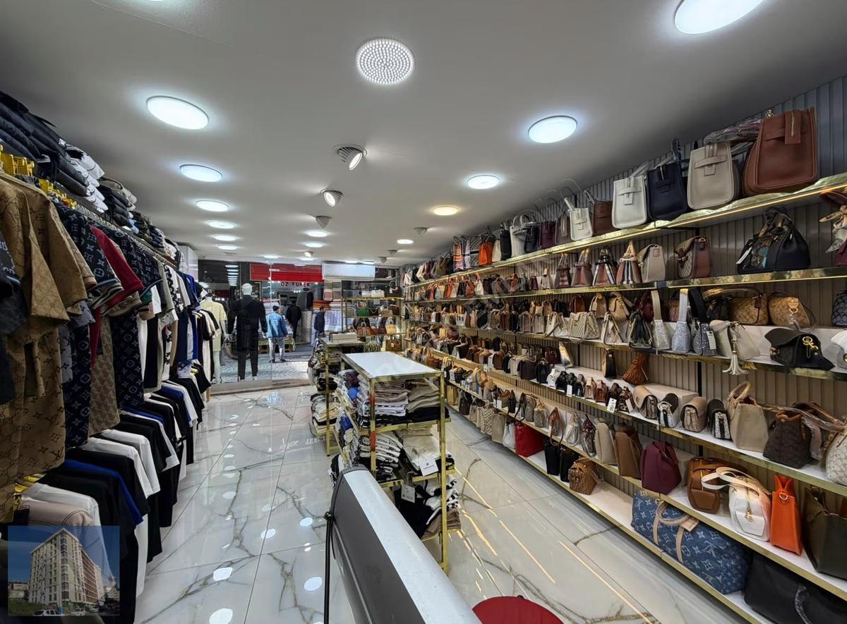 Mercan Mah.sultanhamam Fincancılar Cd.devren Kupon Mağaza 125m2. - 21