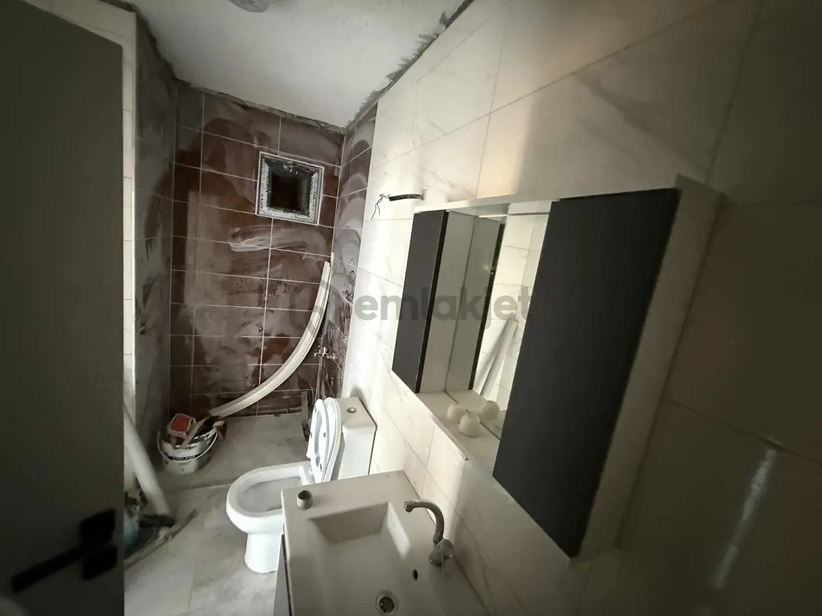 Esenköyde Panaromik Manzaralı 2+1 Yeni Daire - 12