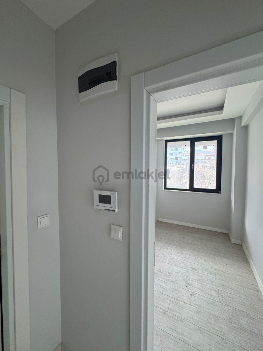 Çınarcık'da Fırsat Ters Dubleks Daire - 2