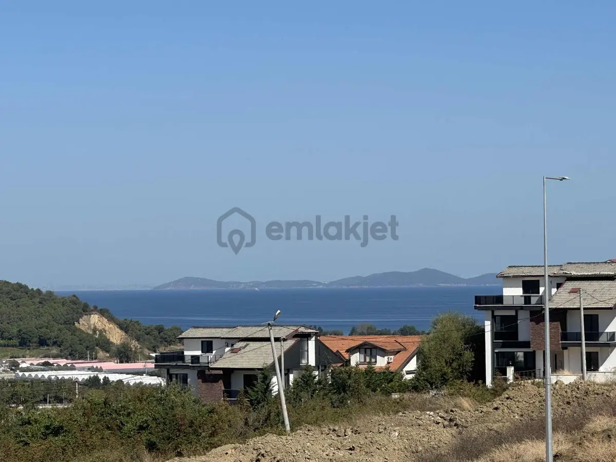 Turyap Soner'den Satılık Deniz Manzaralı 1+1 Daire - 9