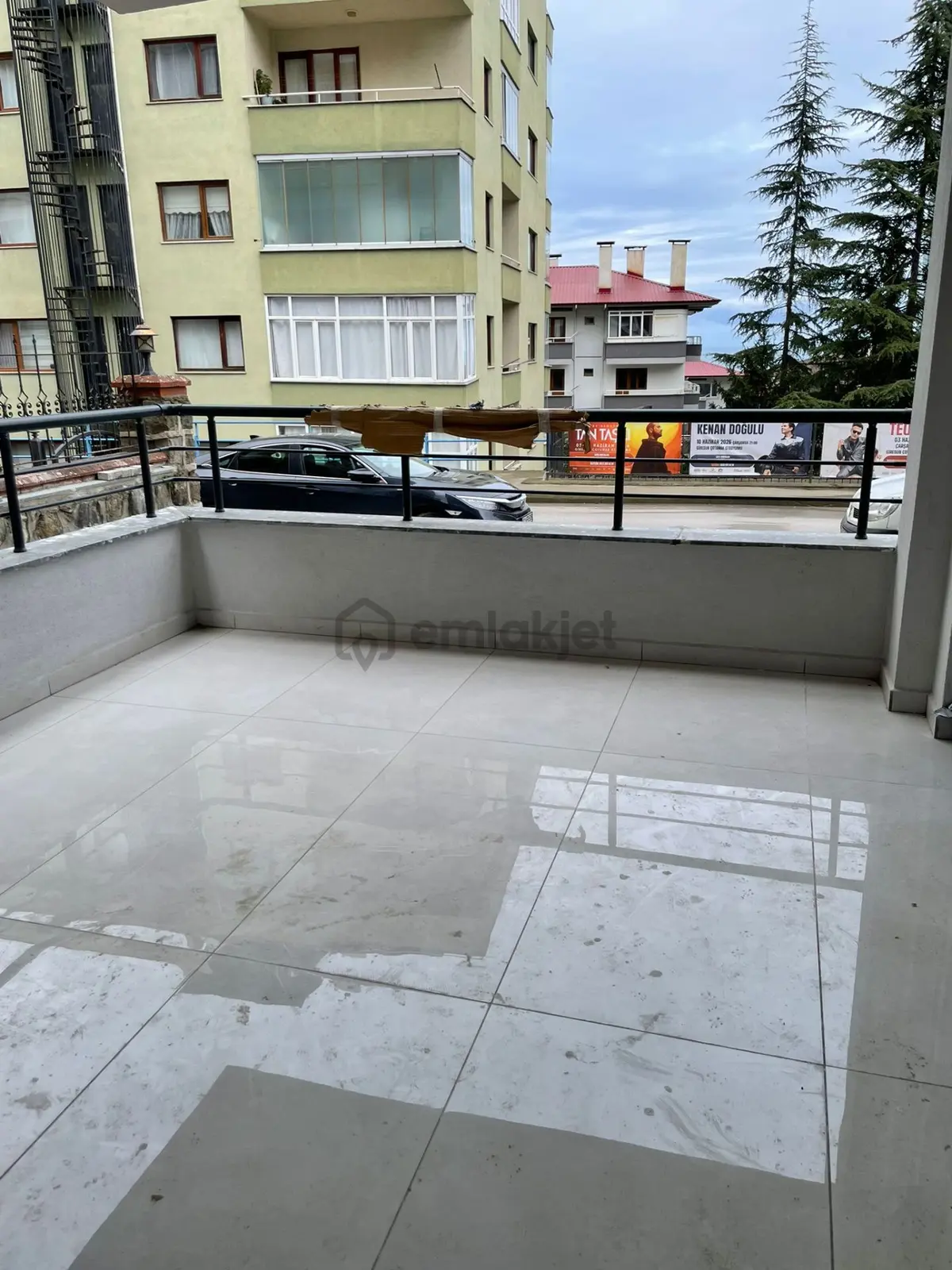 2 Nolu Beşirlide Satılık Lüx Daire - 11