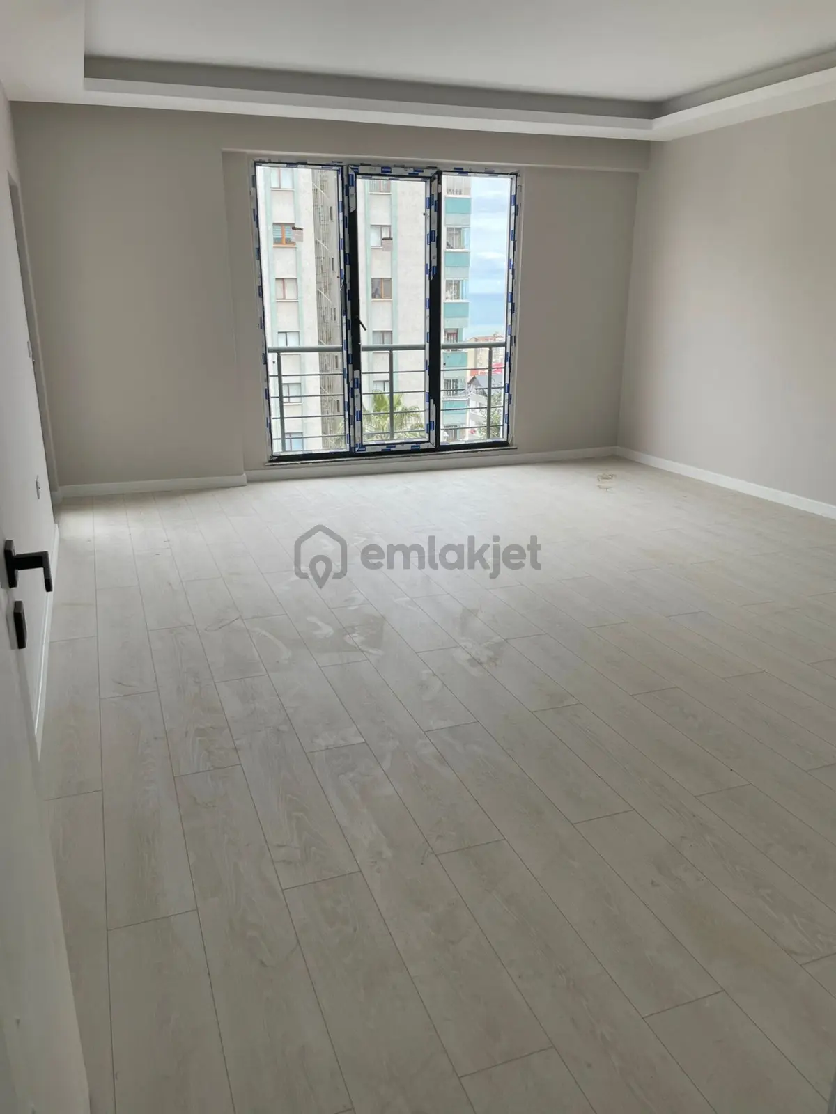 2 Nolu Beşirlide Satılık Lüx Daire - 3
