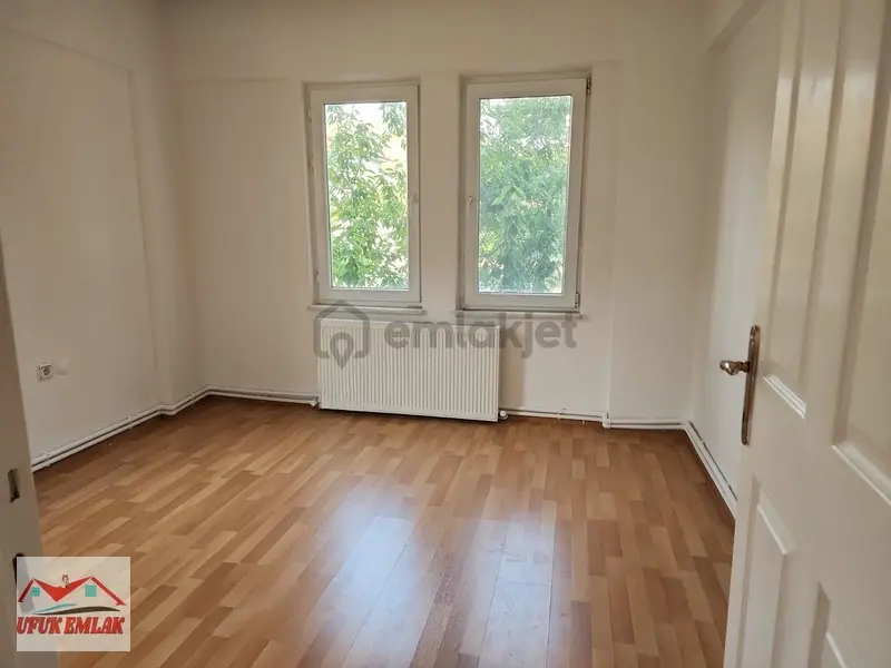 Düğerek'te Bahçeli, Ferah Kiralık Daire 3+1 - 28
