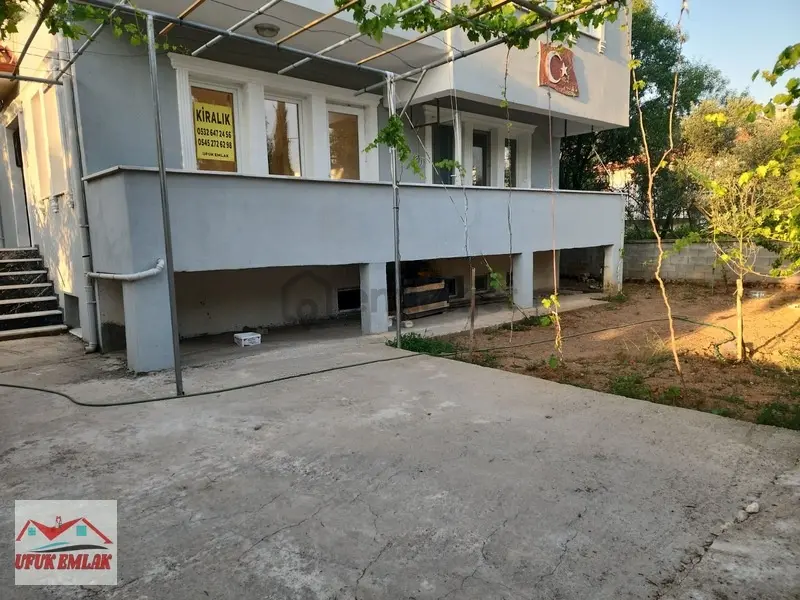 Düğerek'te Bahçeli, Ferah Kiralık Daire 3+1 - 6