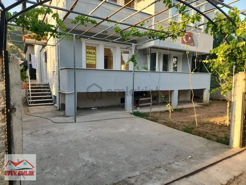 Düğerek'te Bahçeli, Ferah Kiralık Daire 3+1 - 5