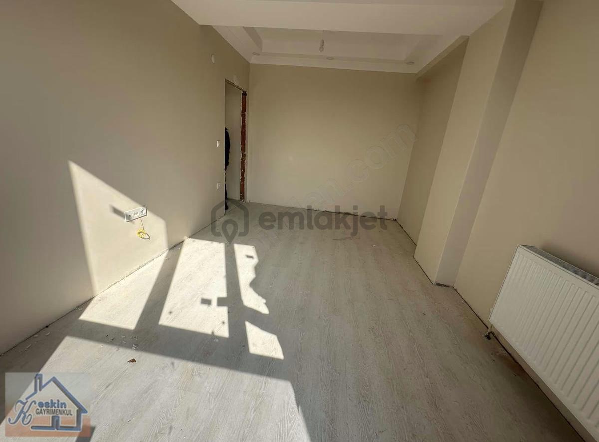 Kekinden Satılık Eyüpsultan Esentepe 2+1 Ara Kat Daıre - 10