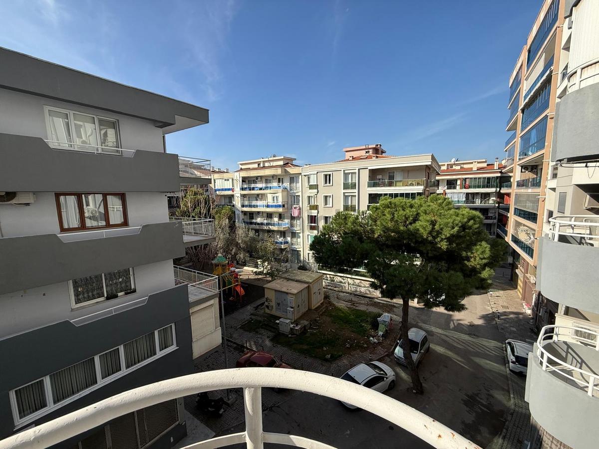 Karşıyaka Anadolu Caddesi Üzeri 3+1 Satılık Daire - 24