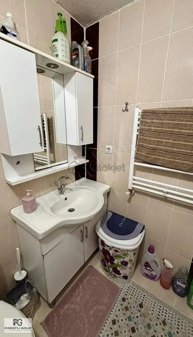 Prestij Grupta Ortabağlarda Caddenin Dibinde 3+1 12 Yıllık Daire - 11
