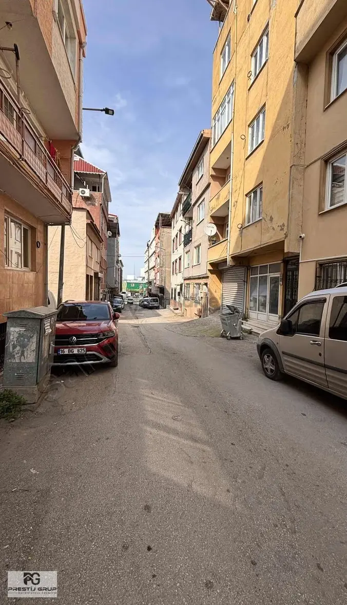 Prestij Grupta Ortabağlarda Caddenin Dibinde 3+1 12 Yıllık Daire - 13