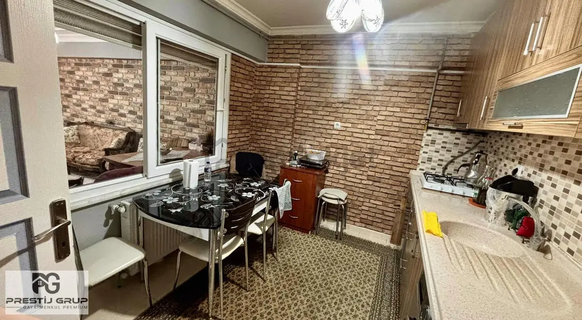 Prestij Grupta Ortabağlarda Caddenin Dibinde 3+1 12 Yıllık Daire - 15