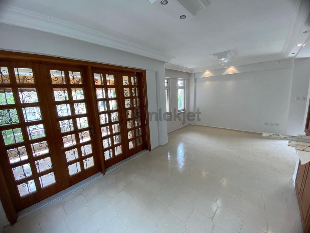 Erdek Ocaklar Mahallesinde 5+1 Satılık Triplex - 24