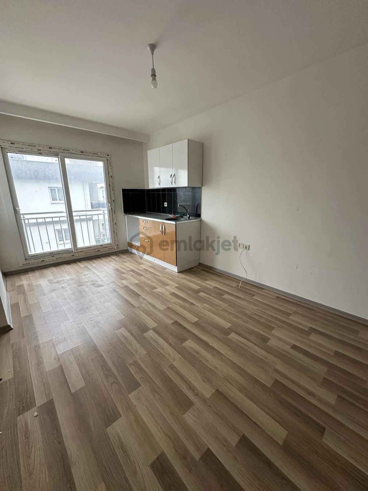 Kuleparktan Stad Civarı 1+1 Kiralık Daire - 9