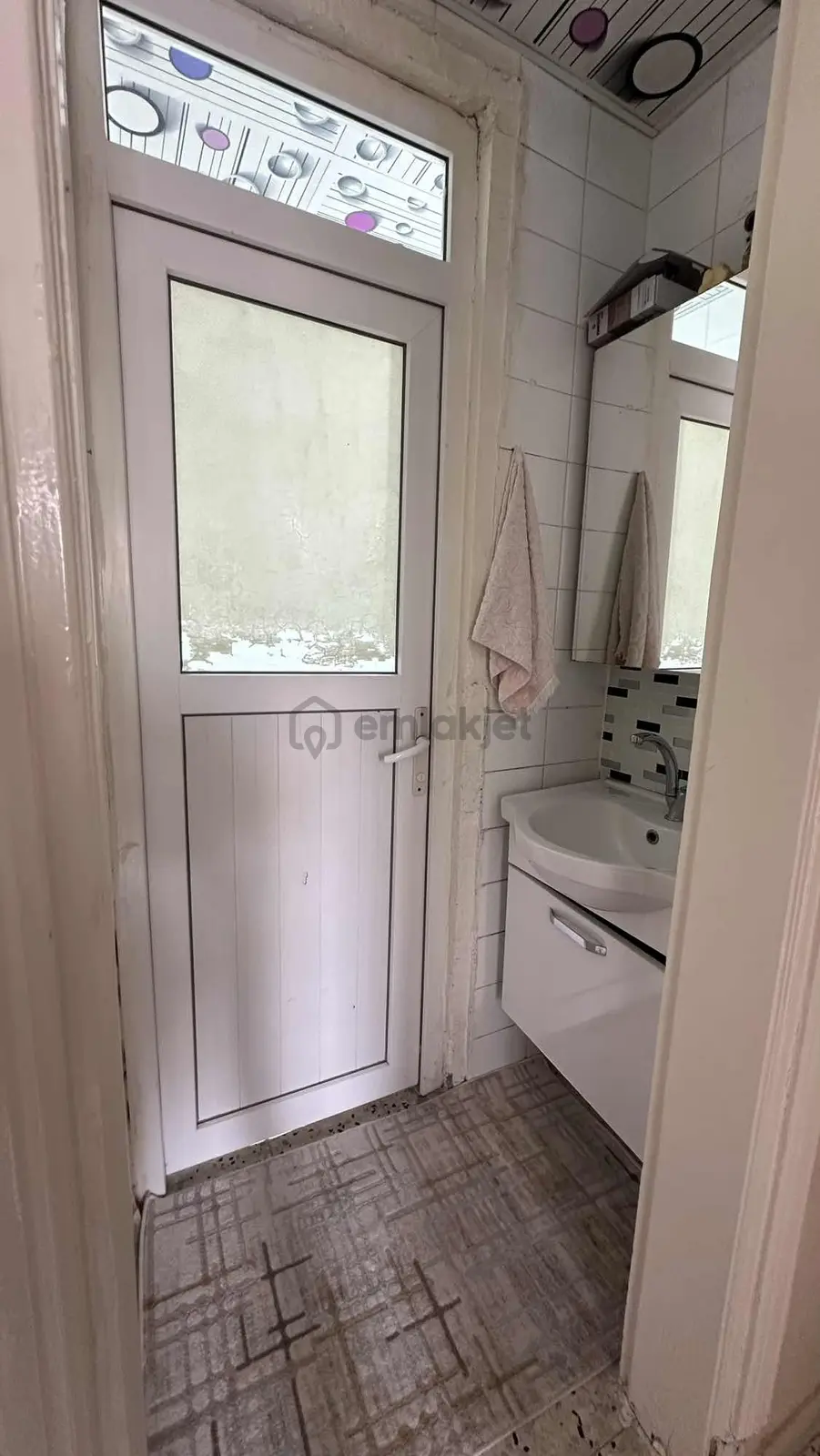 Merkezi Konumda Yatırımlık Daire - 8