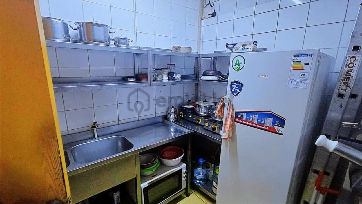 Avm İçerisinde Devren Kumpir,tost,sandviç Dükkanı - 11