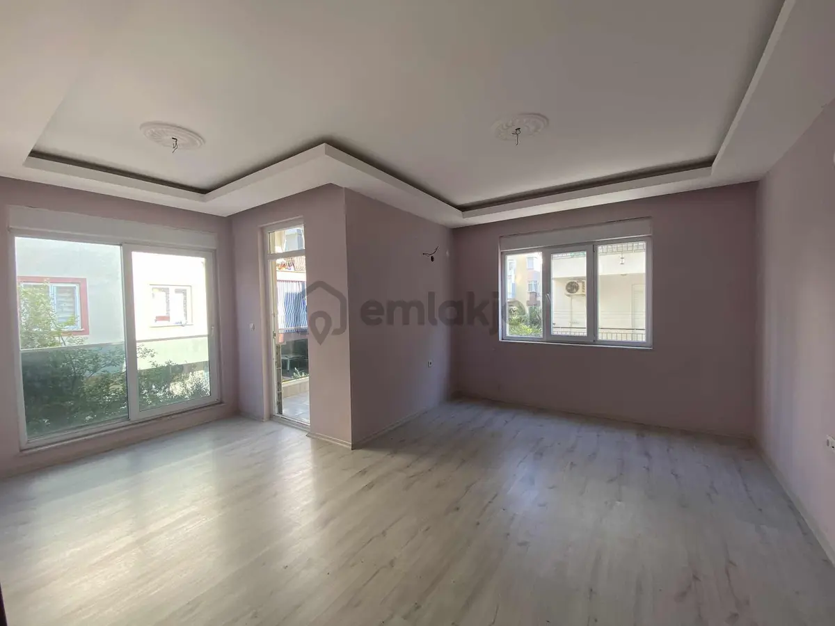 Konuksever'de Kiralık 2+1 Güneydoğu Cephe Ara Kat Asansörlü - 16