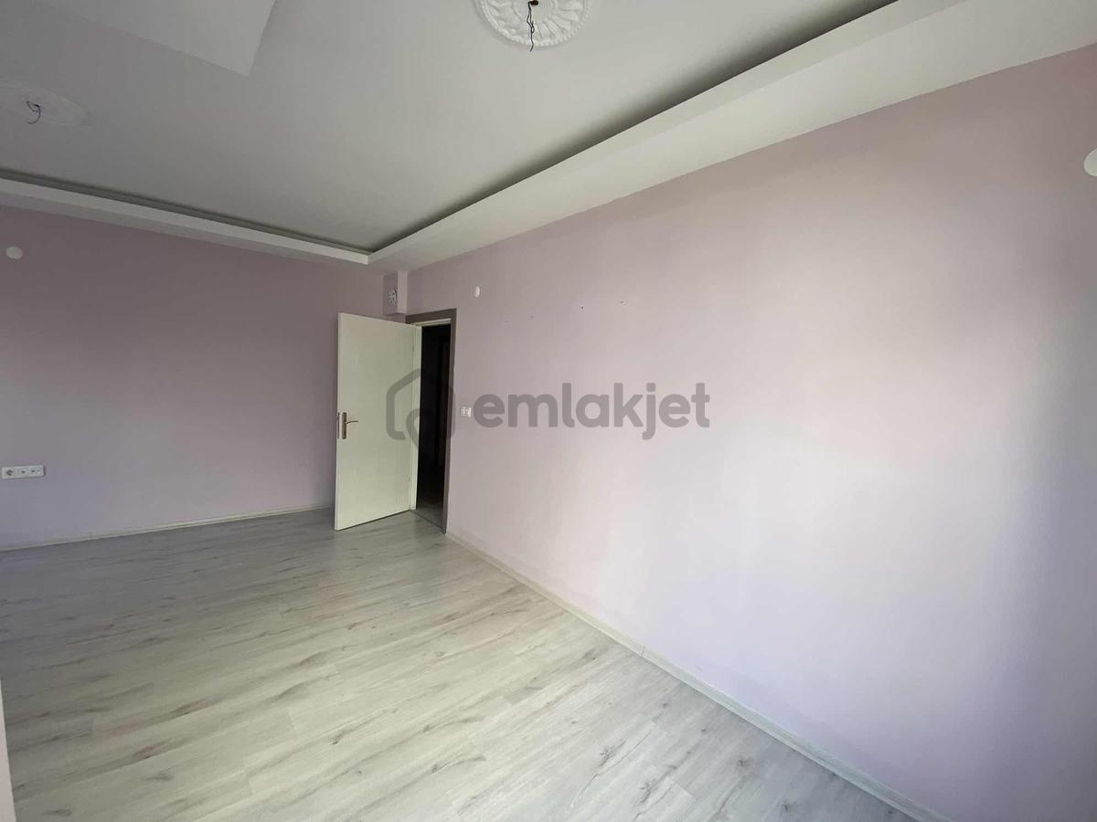 Konuksever'de Kiralık 2+1 Güneydoğu Cephe Ara Kat Asansörlü - 26